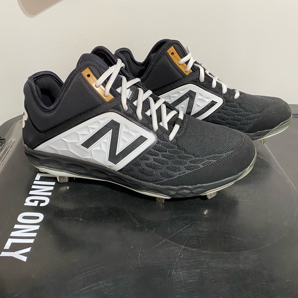 Balance Cleats - Black - 11.5